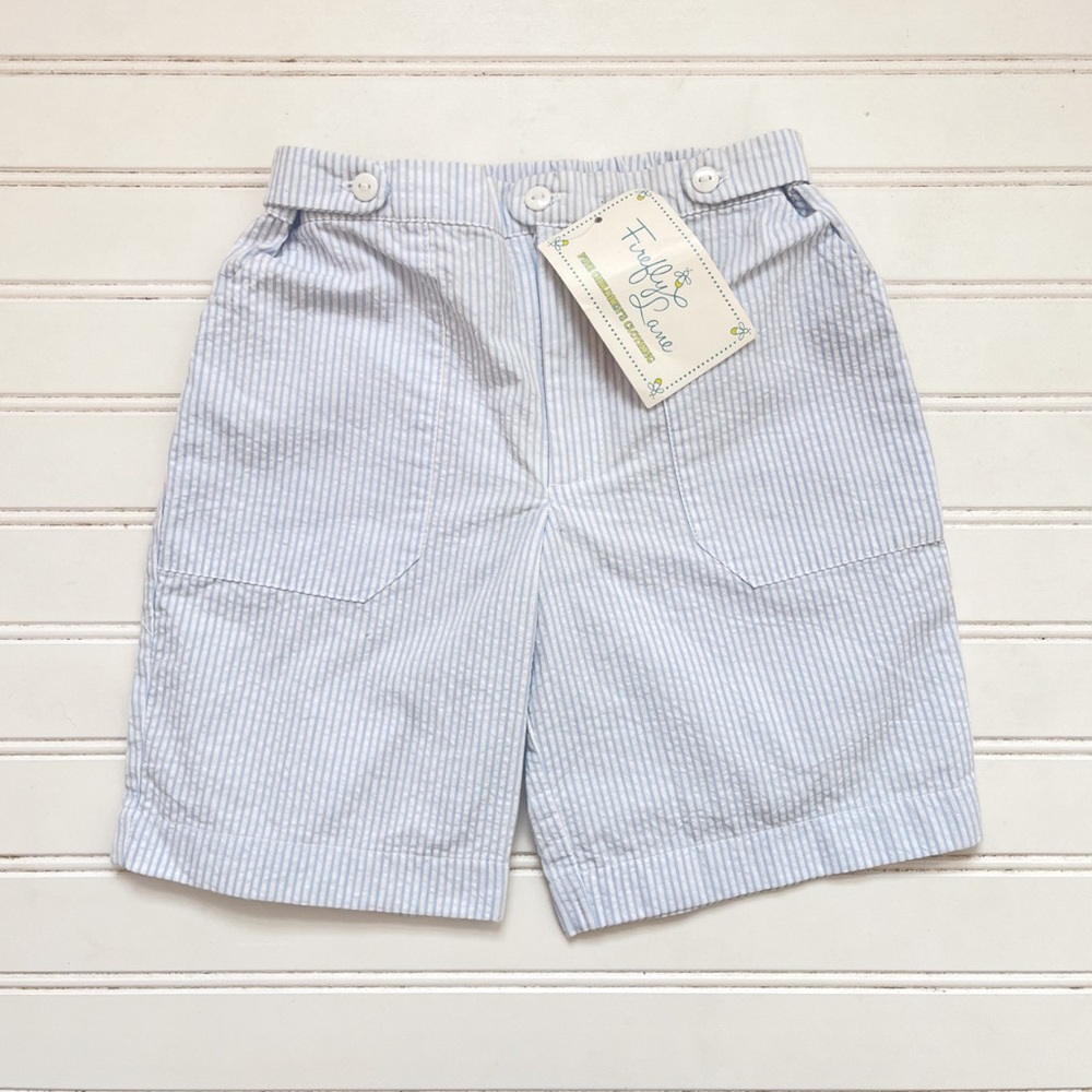 NWT Classic Seersucker Tab Front Tailored Above the Knee Tab Front Dress Shorts